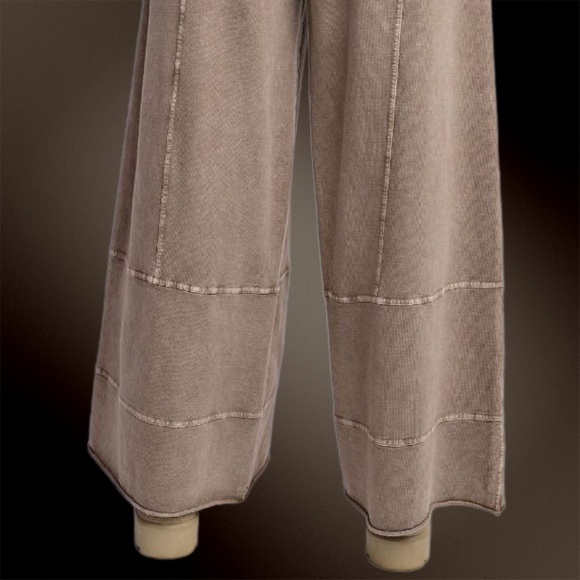 EASEL "Select Comfort" Premium Mineral Washed Wide Leg Pants Raw Hem Seam Detail - Picture 8 of 16